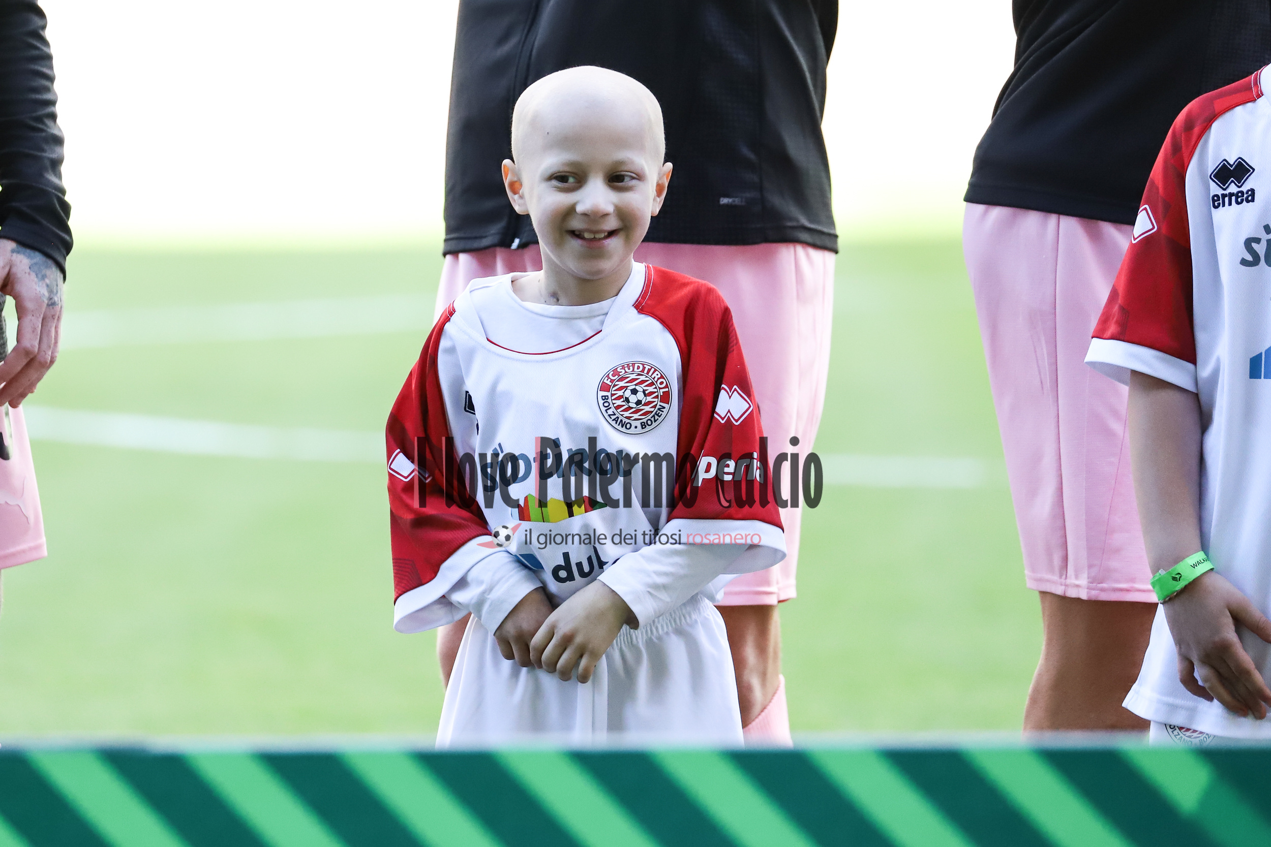 Palermo mourns little Alessia
