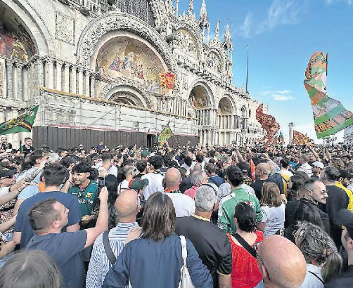 Il Gazzettino: "Palermo arrives. Venice celebrates: San Marco ready...