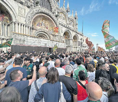 Il Gazzettino: "Palermo arrives. Venice celebrates: San Marco ready...