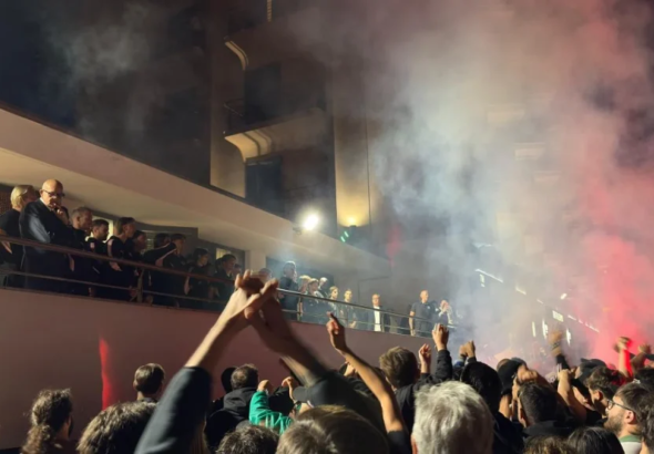 “It's not over yet”: the charge of the Palermo fans in front of the...