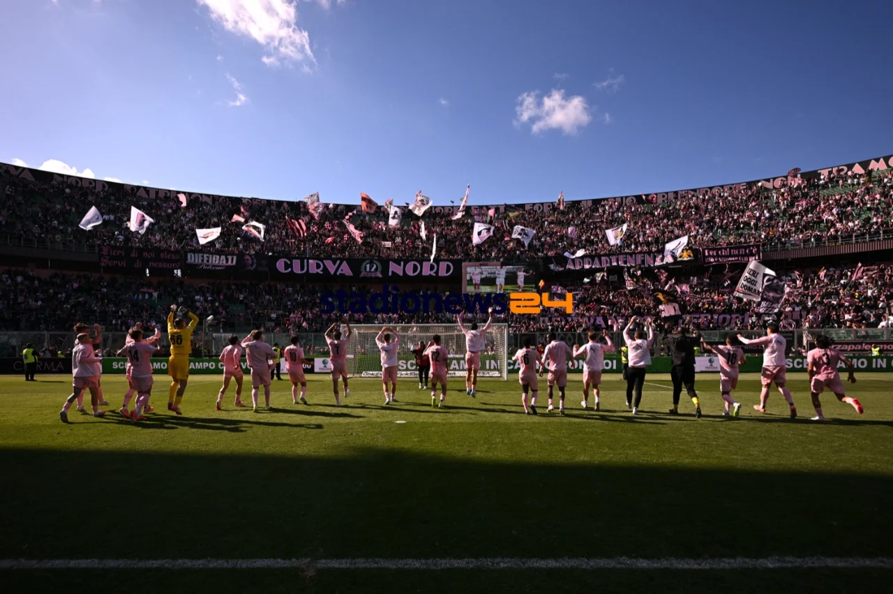 Palermo is there, final catwalk before the matches that count. A&F's...