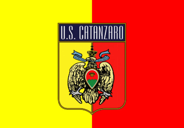 Catanzaro, Curva Capraro: “We want fighters, the stadium will be a...