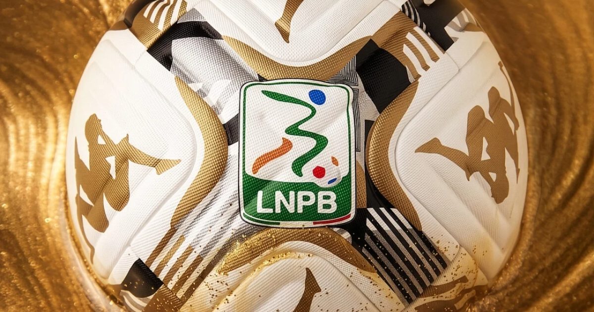 Serie B, a new ball arrives for the playoffs / PHOTO