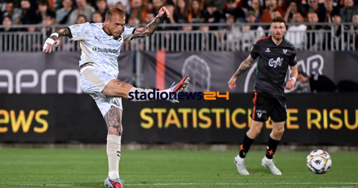 Venice – Palermo 2 – 0 REPORT CARDS / Palumbo, what pearls. But the...