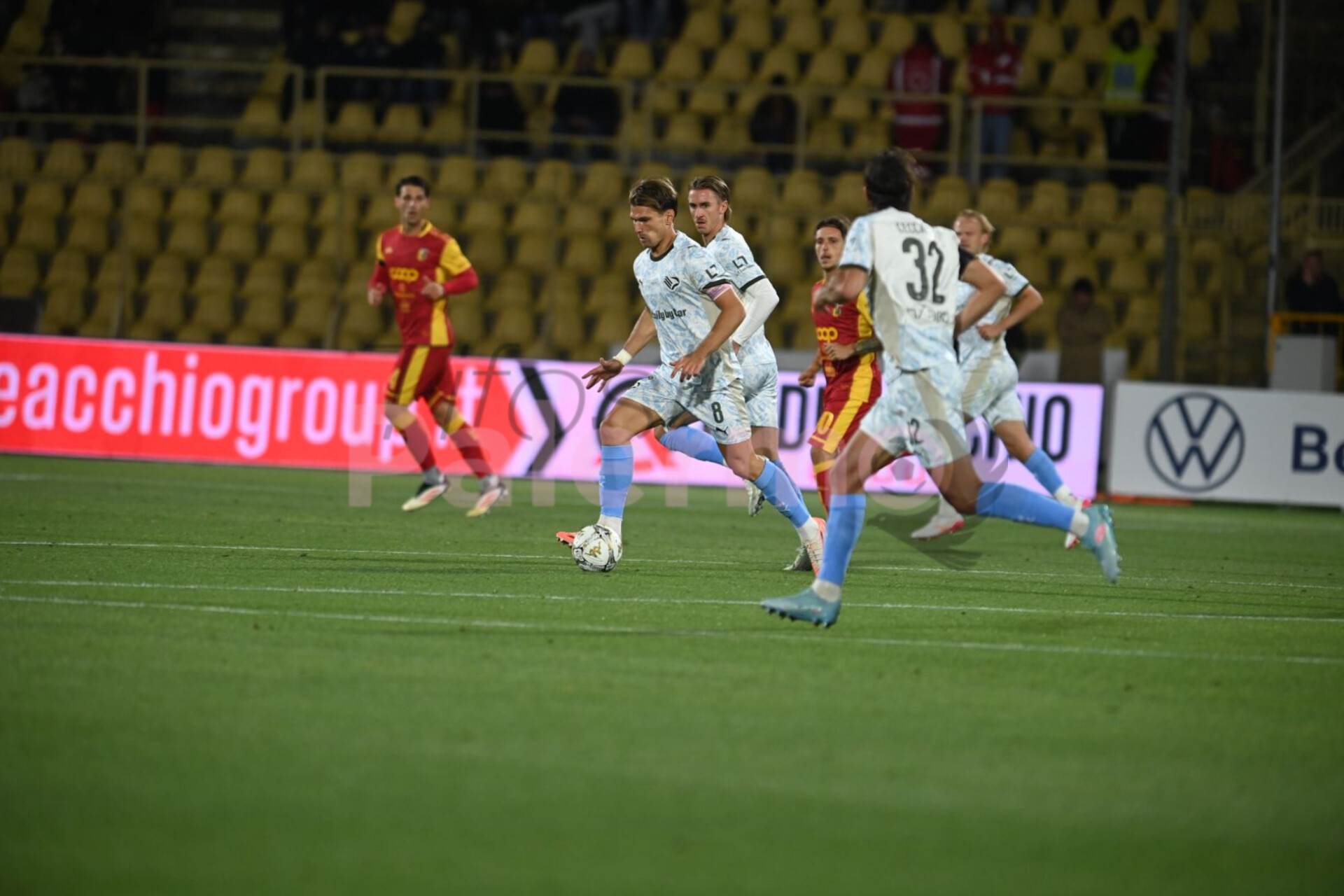 Palermo transfer market, many teams looking for a pink striker: the...