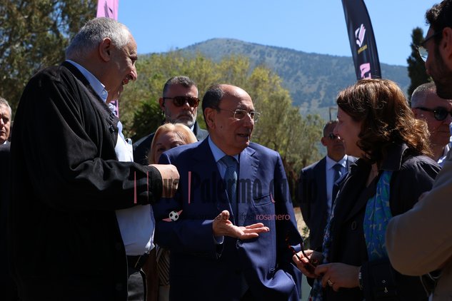 Sicily: "The treasure of 60 million, the "necessary attention" to...