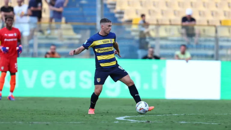 Palermo transfer market: many teams on Marin, Estevez idea
