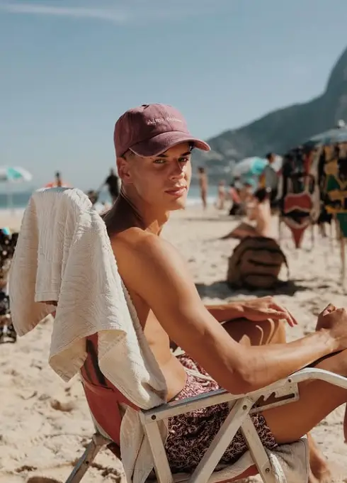Palermo, relaxation in Brazil for Vasic: the Rosanero midfielder...
