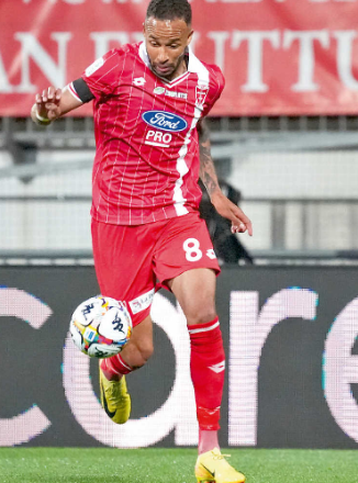 Repubblica: "Estevez with Hernani. Palermo gives themselves a super...