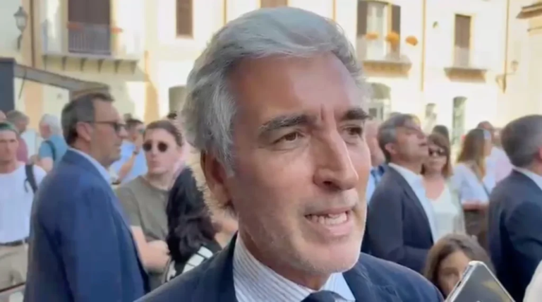 Mirri: "Coach, sporting director and CEO must bring results. Higher...
