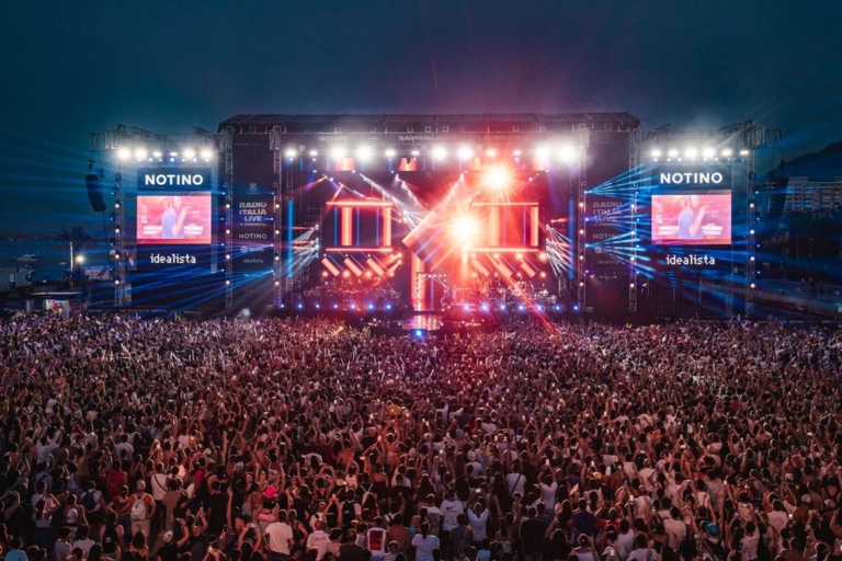 Palermo sings with Radio Italia: 47 thousand people at the Foro...