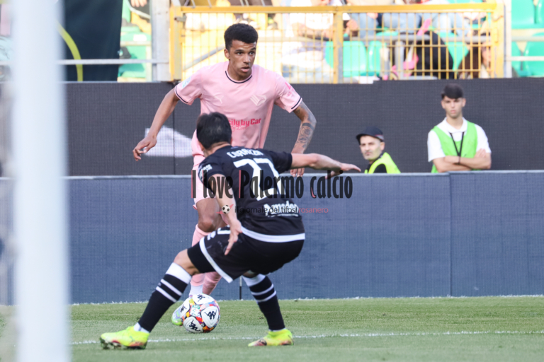 Tuttosport: "Palermo-Modesto, negotiations with Udinese....