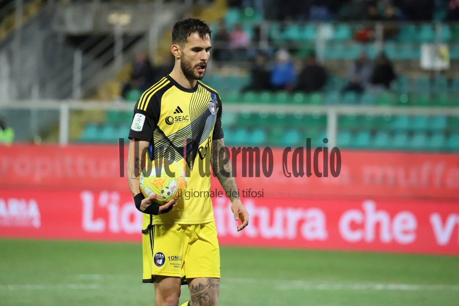 Giornale di Sicilia: “Palermo, Marin gets complicated: the Estevez...