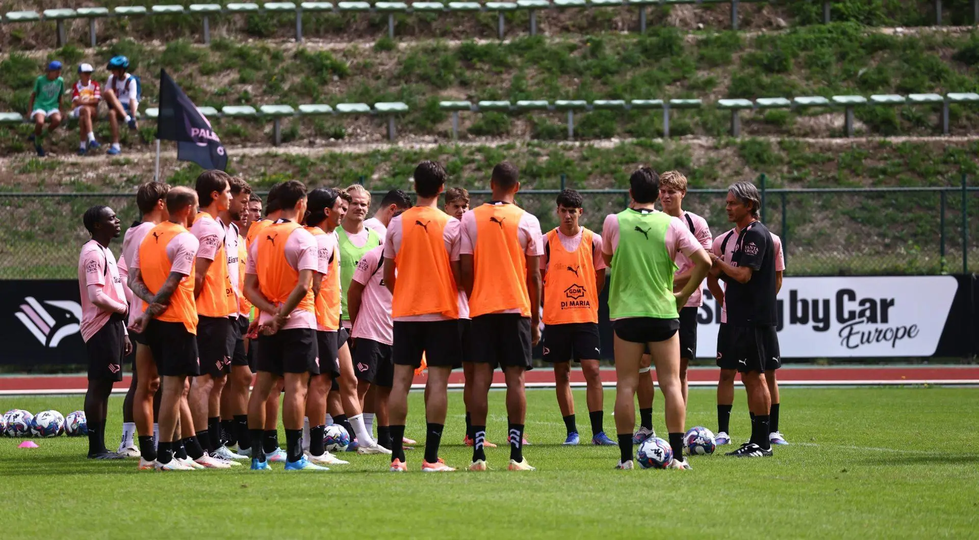Palermo at the test of Paradise. Superpippo seeks answers