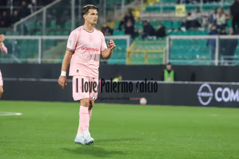 Tuttosport: "Cremonese, they are moved by Serie A. Segre is there for...