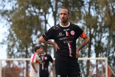 Mazzotta tells Foschi: «In Cesena he also chose my shirt number. In...