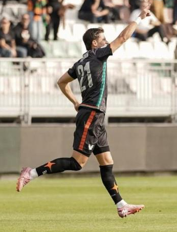 La Nazione: “Pisa on Compagnon: also challenge Palermo for Venezia's...