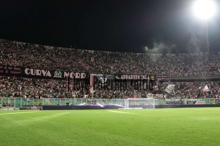 Gazzetta dello Sport: "Euro 2032, race to the stadiums. Malagò:...