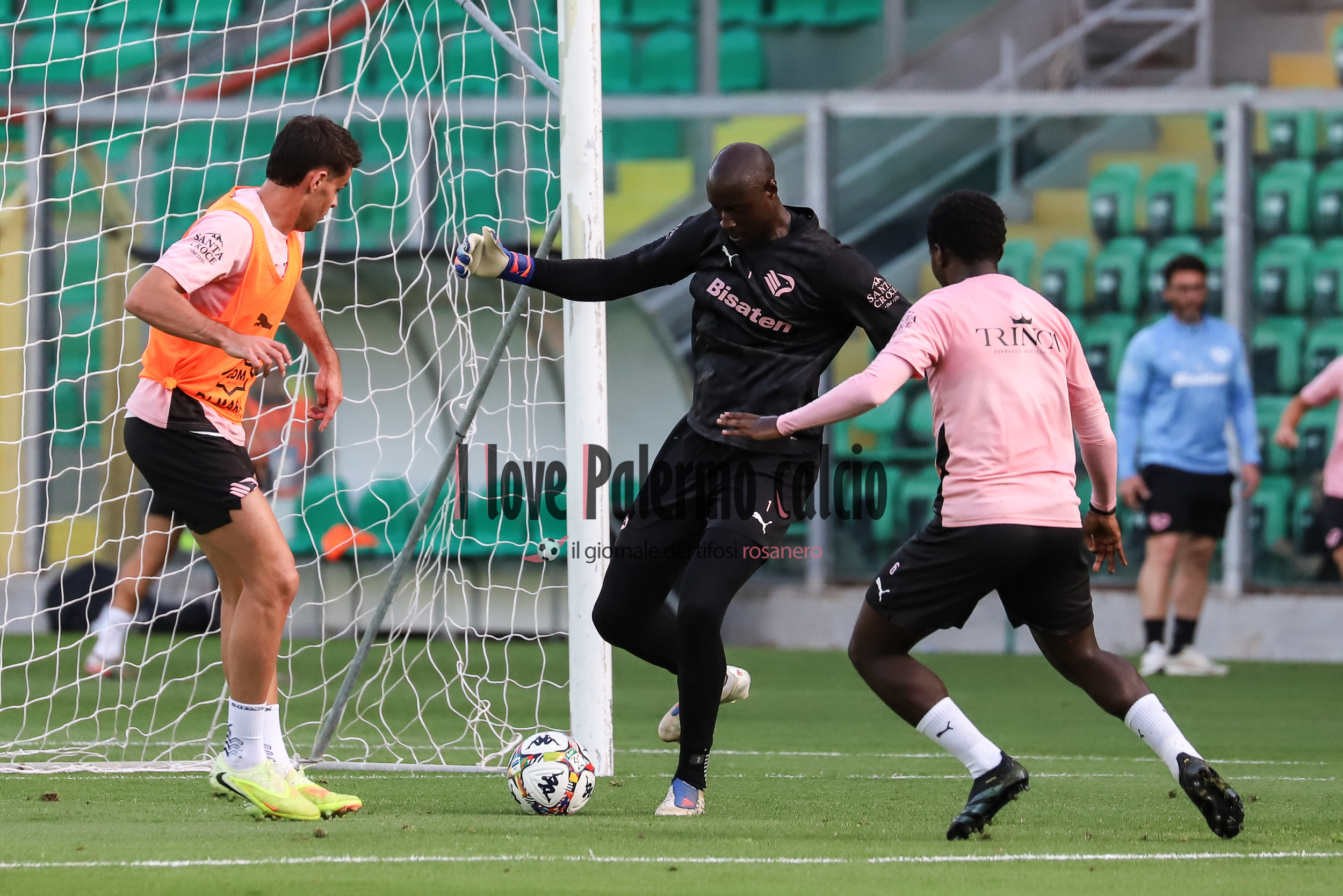 Giornale di Sicilia: “Palermo, the adventure of Gomis and Bereszynski...
