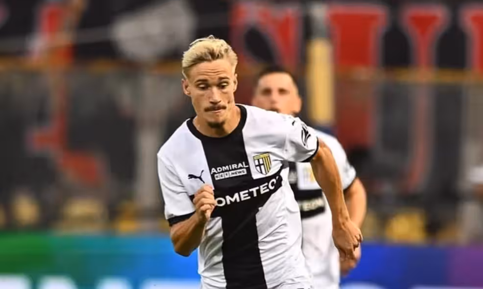 Palermo, Parma's Almqvist remains a target for the attack