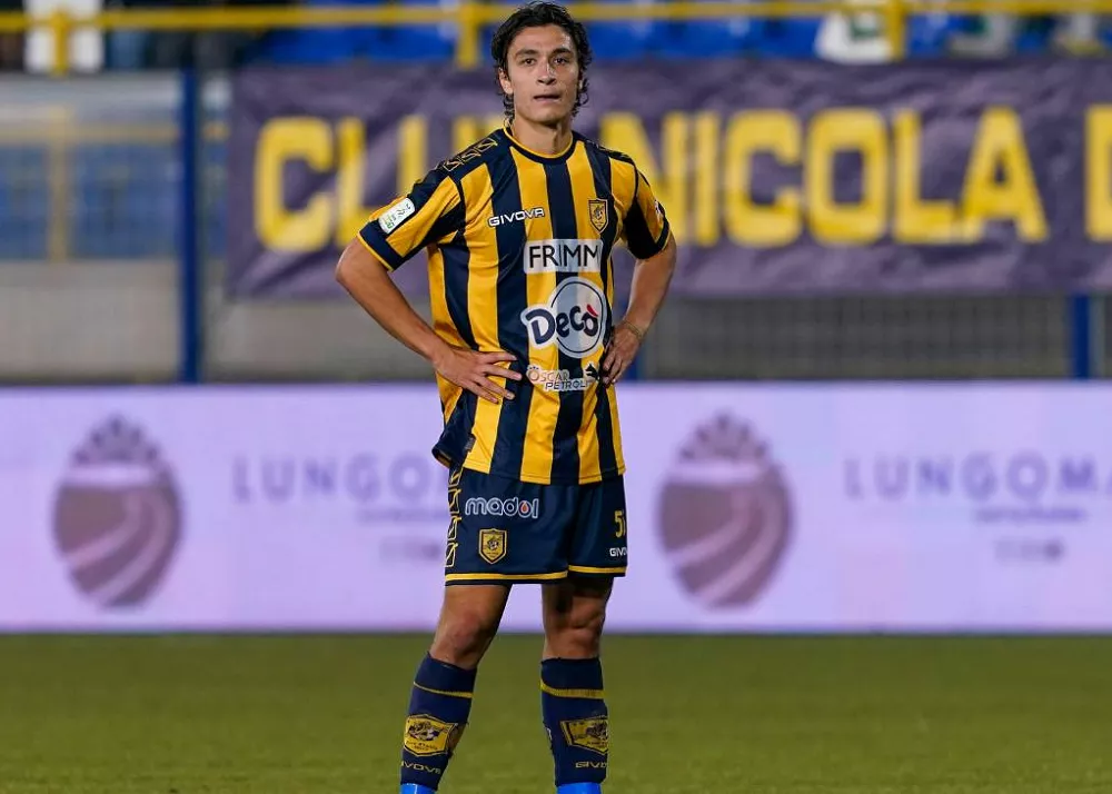 Pisa-Palermo, the market ignites the rivalry. The accusation: "Osti...