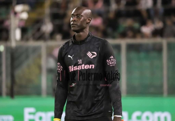 Palermo, Gomis' greeting: «It was an honor to fight for these colors...
