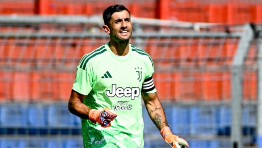 Corriere dello Sport: "Perin promised to Palermo, but Juve are...