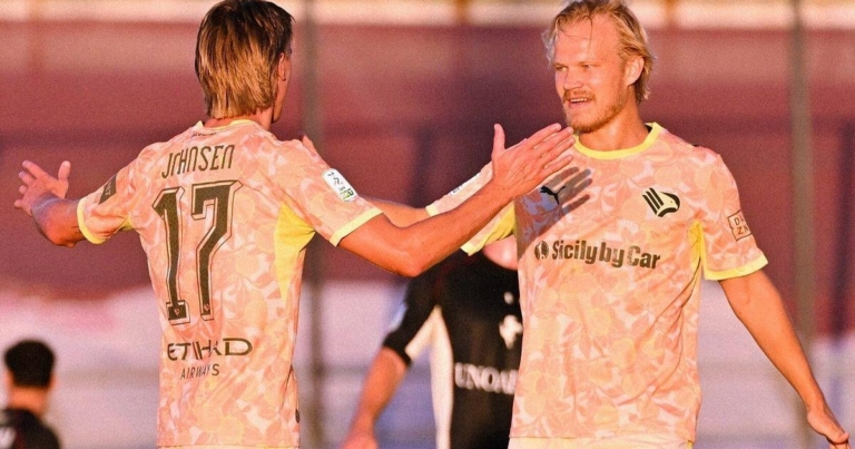 Serie B, Arezzo-Palermo 2-3: Johnsen opens, Augello
