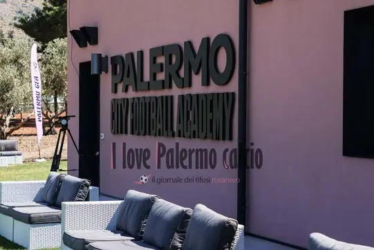 Giornale di Sicilia: “Palermo, Barbera is back: from jet lag to the...