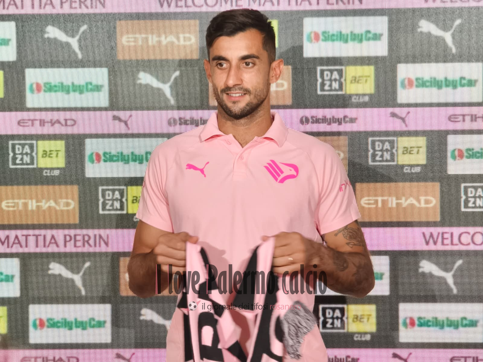 Perin introduces himself: «Palermo is an opportunity for growth...
