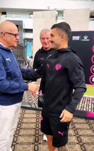 Palermo, Strefezza has arrived in Australia: first hug with Gardini,...