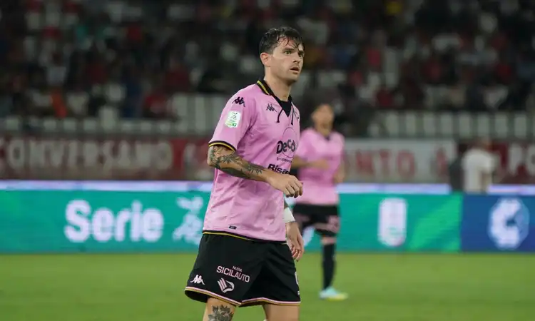 Palermo, the market starts again with transfers: Brunori issue, eyes...
