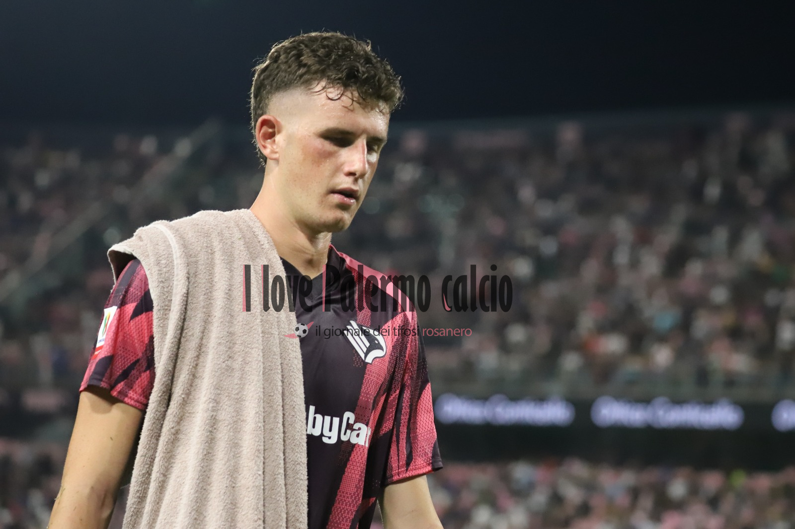 Palermo-Lecce, Fortin on social media: “A special debut”