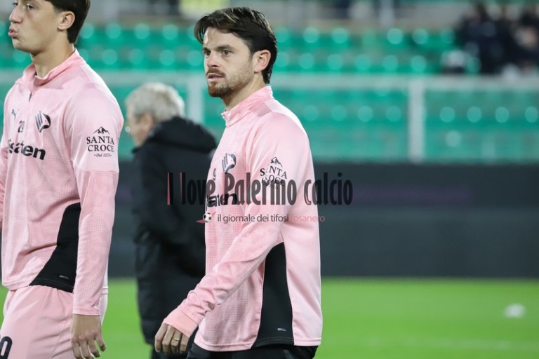 From Bari: "Brunori rejects the red and whites: he wants to stay in...