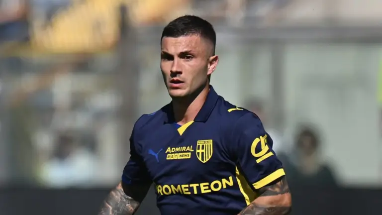 VIDEO – Palermo, Strefezza arrives in Australia