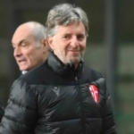 "We will go to the Favor without pressure"