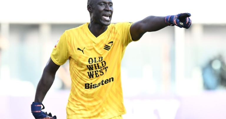 Calciomercato Gomis, new adventure for the former rosanero