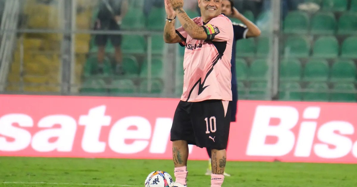 Palermo, night amarcord at Barbera: 15 thousand spectators