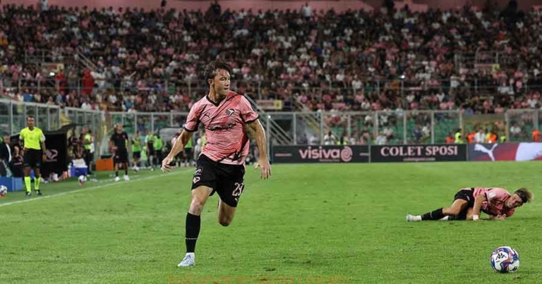 Italian Cup, Palermo-Mantova: the match begins