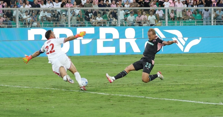 Palermo - Mantua, the report cards: Strefezza unlocks