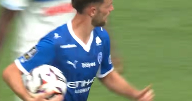 Le Douaron, first goal in France after the loan from