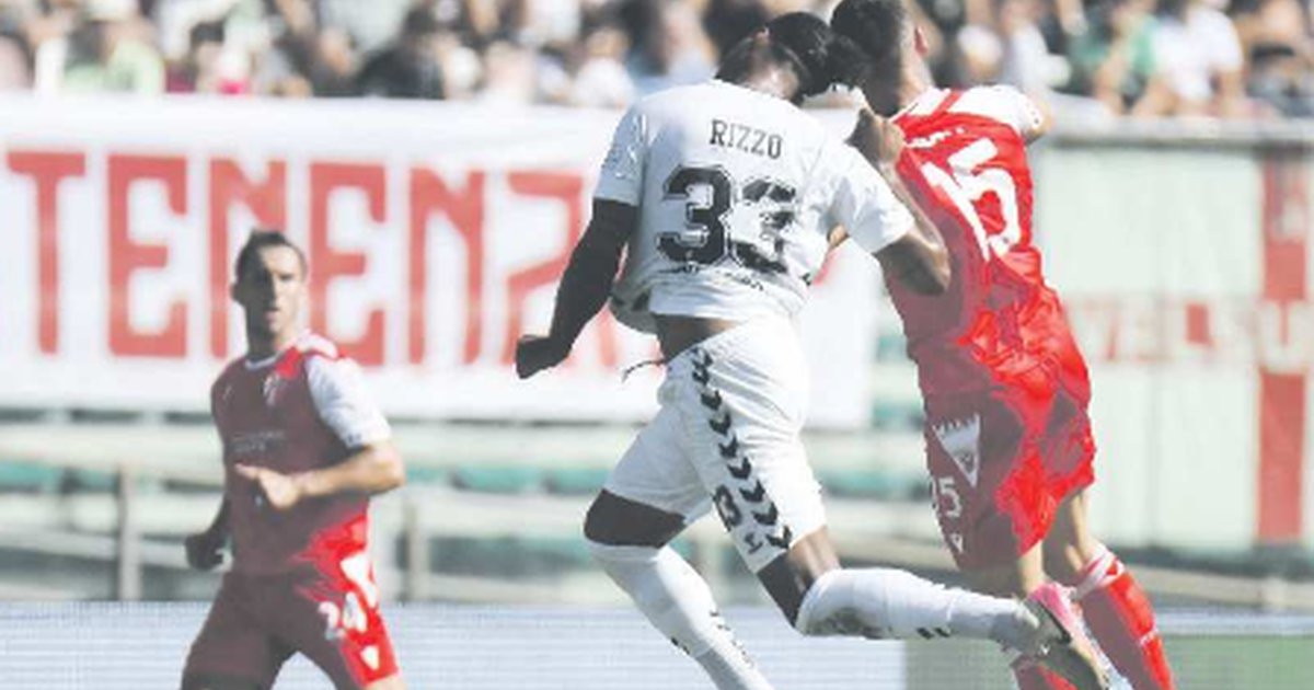 Gazzettino: "Father, still dry attackers. Altinier: "The...