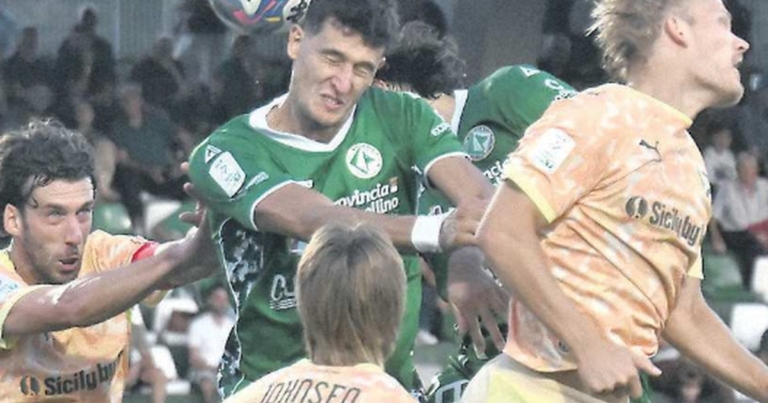 Mattino di Avellino: "Come on, try against Palermo: he...