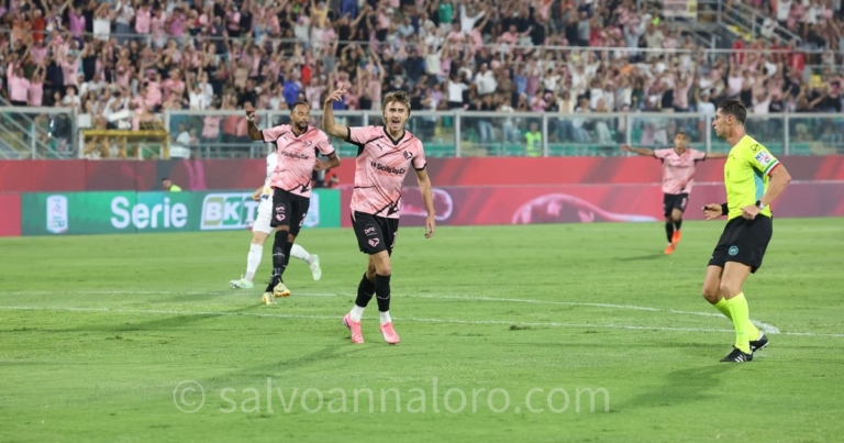 Palermo-Padova, le pagelle: Unstoppable travers, Johnsen