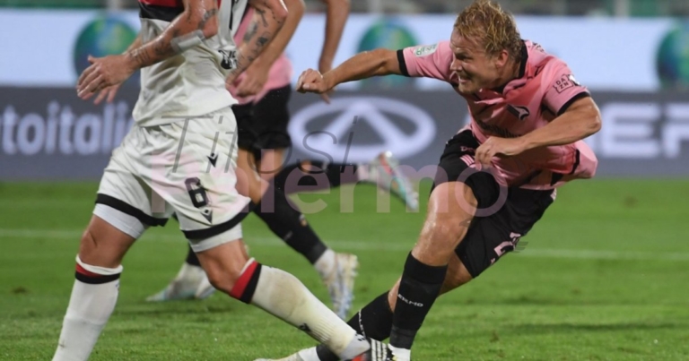 Palermo, 4 goals out of 7 in the first half: the strength