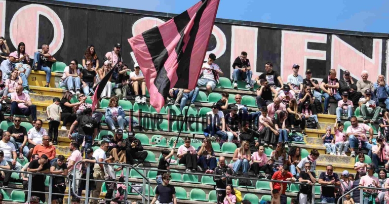 Giornale di Sicilia: "Avellino-Palermo, 500 seats at