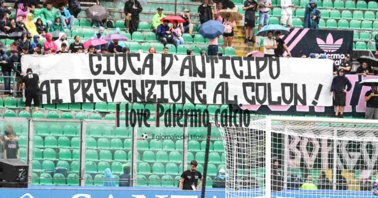 La : "Palermo-Padova, the North Curva falls into the field