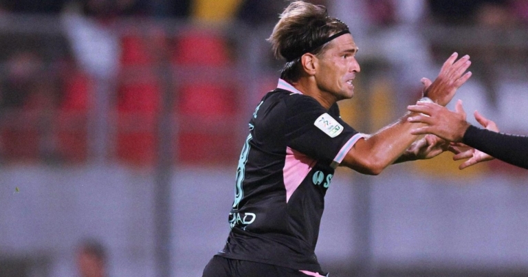 Serie B, Mantova-Palermo 0-2: Secret and Hernani