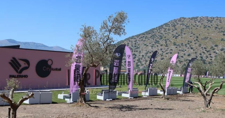 Palermo, morning session in Torretta: Inzaghi works on