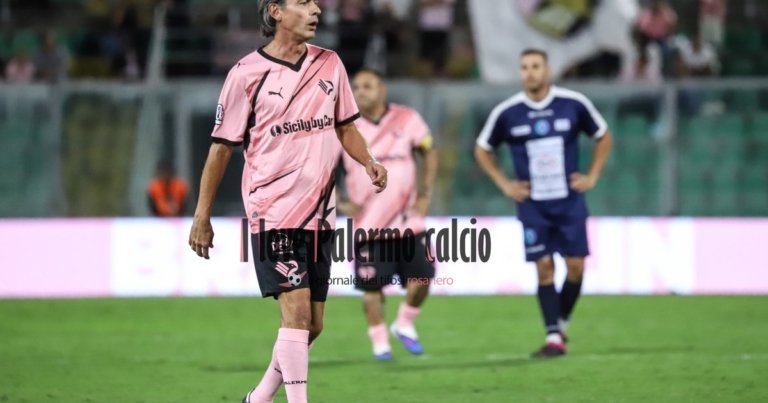 "Record Palermo, 35 pitches in Empoli like Barcelona